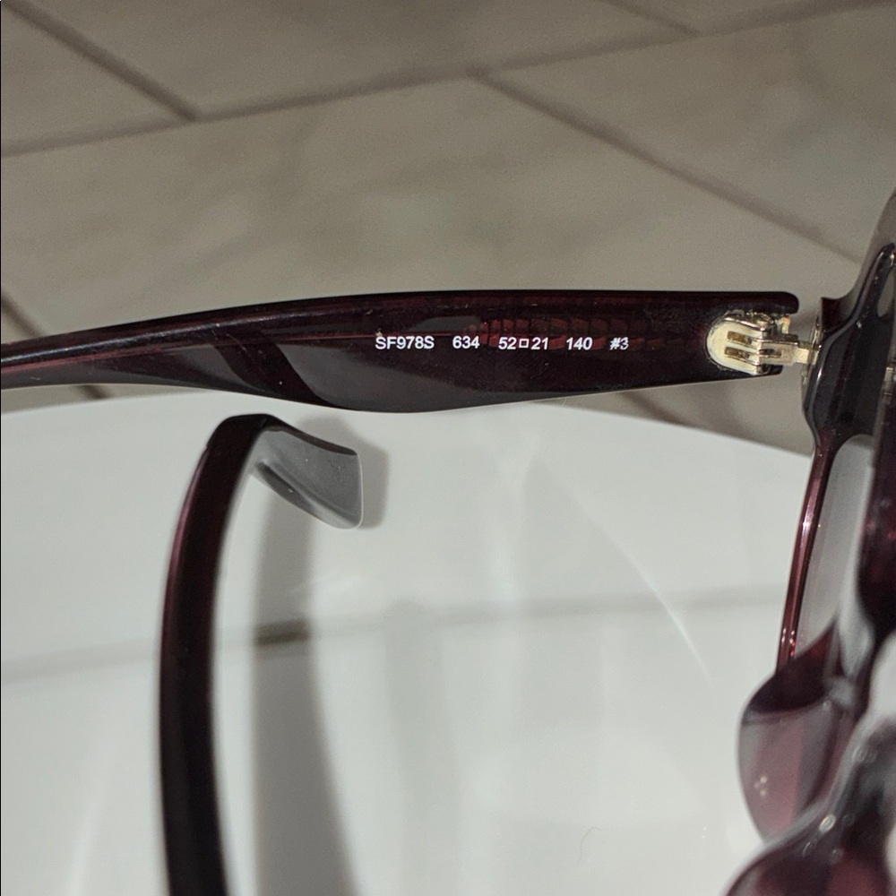 AUTHENTIC SALVATORE FERRAGAMO Crystal Burgundy Sunglass - Picture 3 of 10